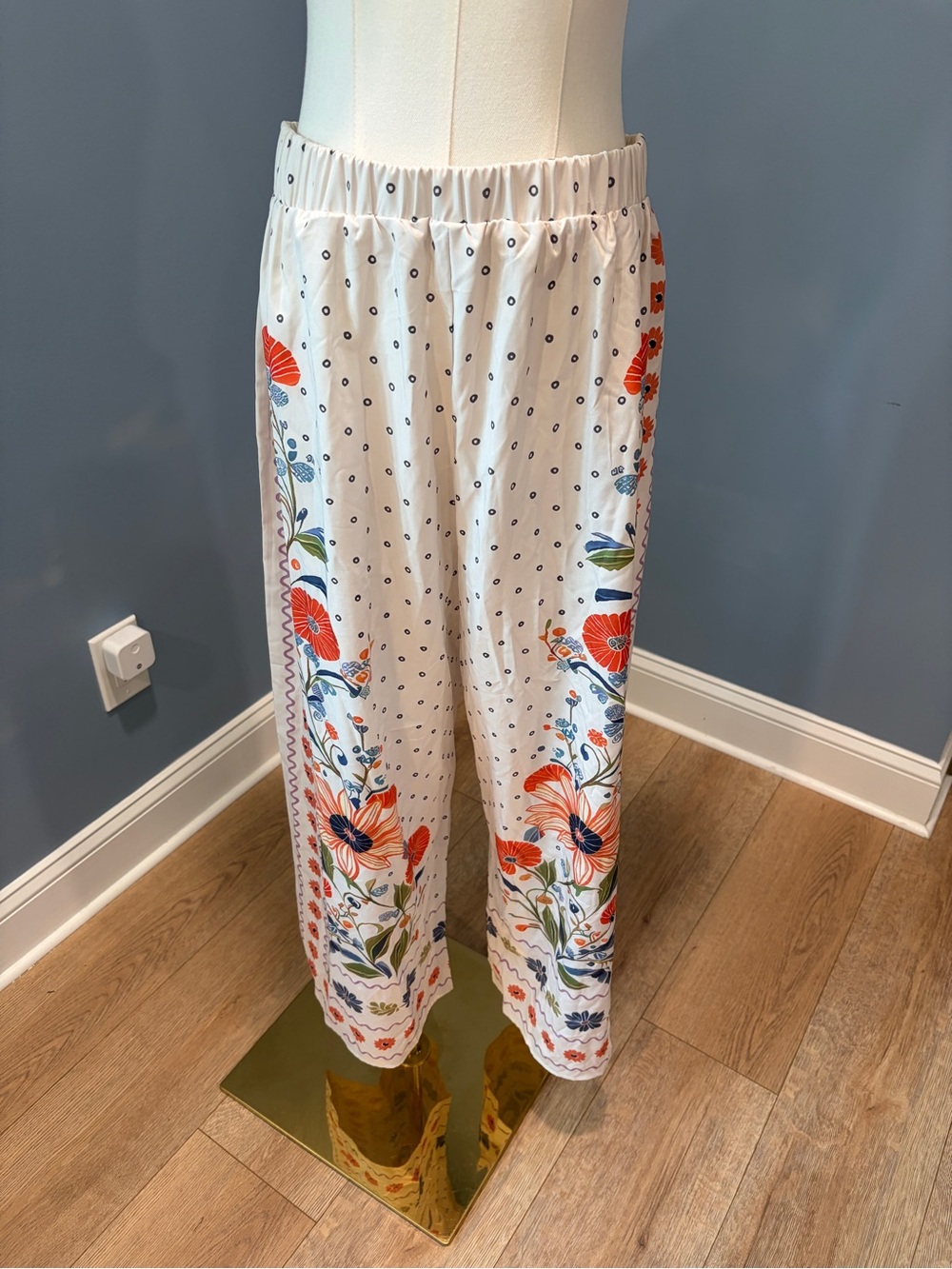 Floral 2 Piece Set Medium Tie Front Crop Top Wide Leg Pants Resort Boho - Picture 8 of 11
